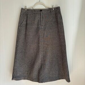 L.L. Bean classic fit straight 100% cotton fully lined midi skirt size 12